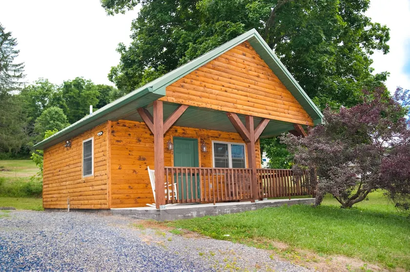 7 C's Glamping - Luxury Mountain View Cabin #2 - Image 1