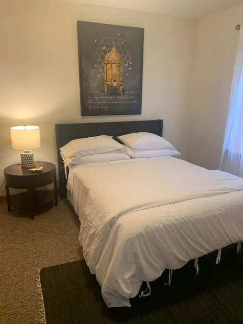 Lovely 1 bedroom apartment in Downtown Beloit - Image 1