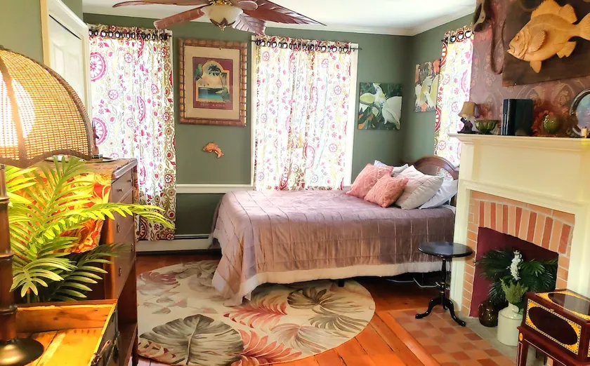 BIRCH HOUSE • Perfect Fall Getaway! •Cozy •Classic - Image 1