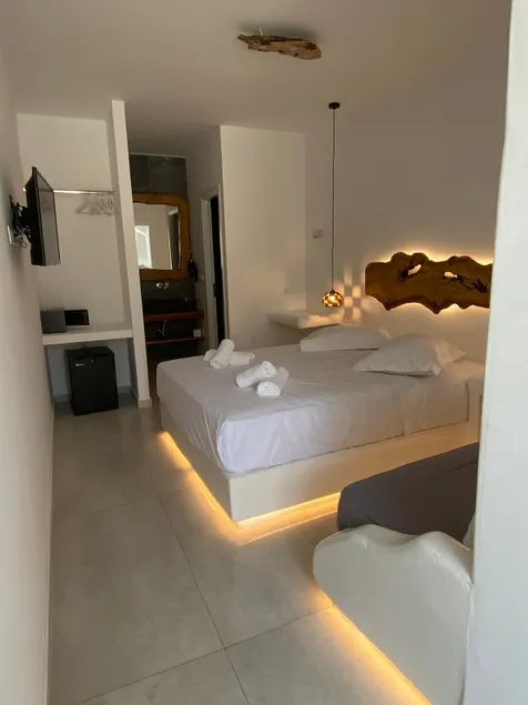 Eternal Town- Deluxe Double (MYKONOS CITY CENTER) - Image 1