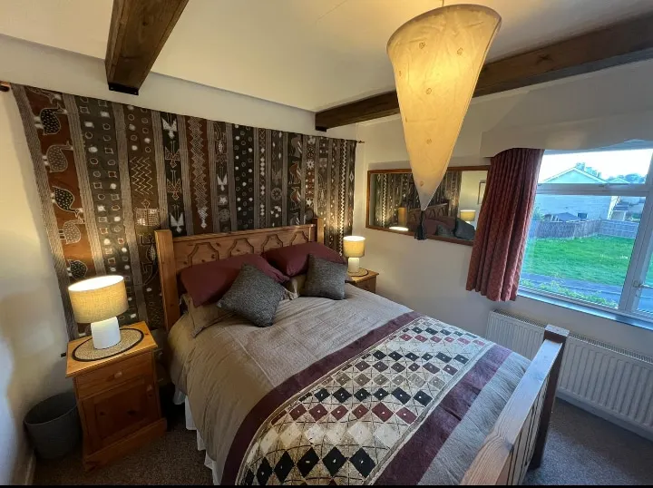 Cosy private accommodation in Corsham, near Bath - Image 1