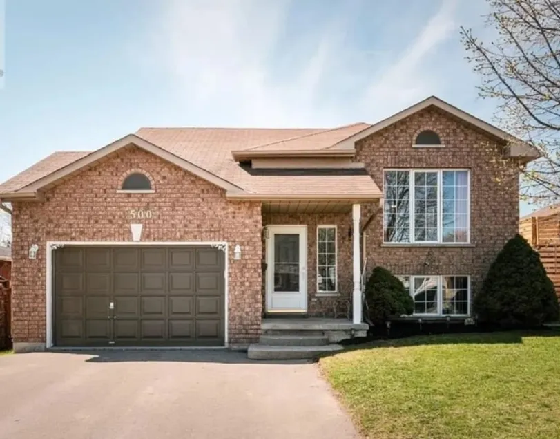 Home away from home 3BR/4beds/big driveway/2 Prks - Image 1