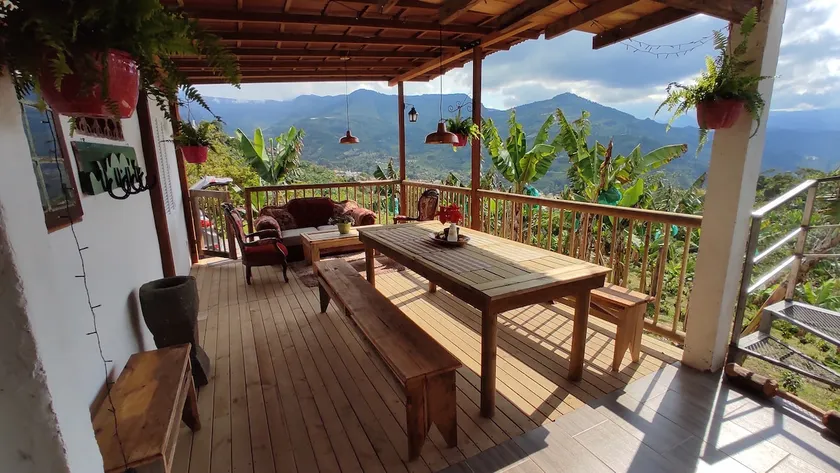 Casa La Martina disponible en Jardín Antioquia - Image 1