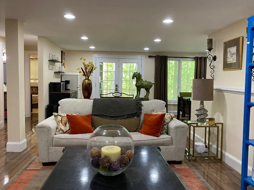Renovated Rural Retreat - Image 1