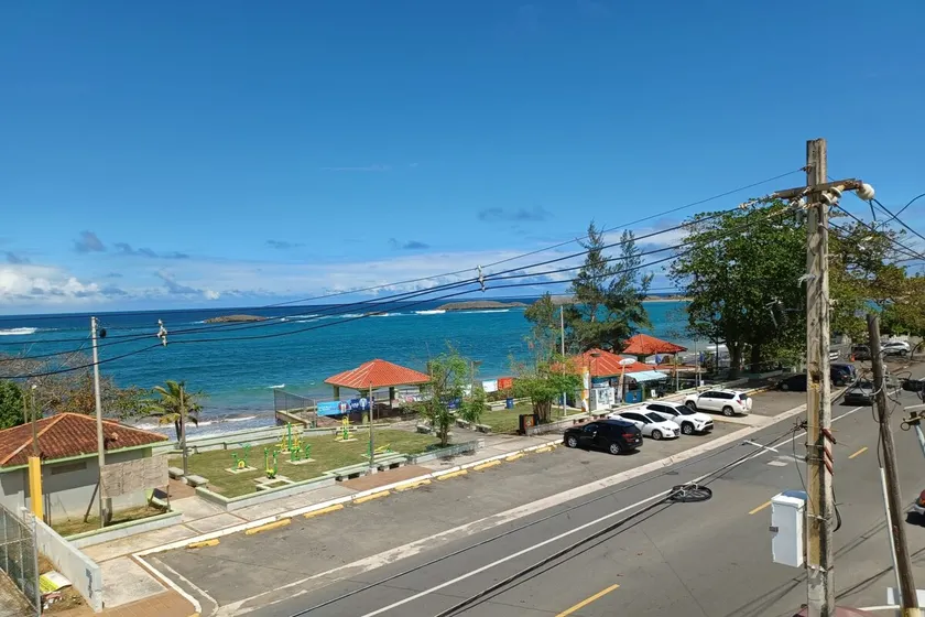 Vista Del Mar, oceanfront in Vega Baja - Image 1