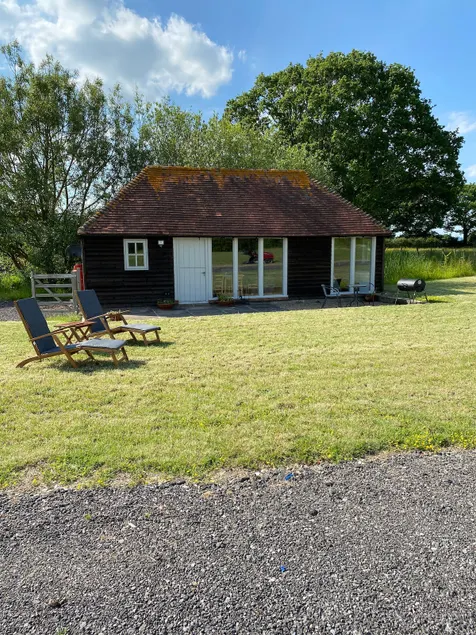 Beautiful, rural self-contained holiday let - Image 1