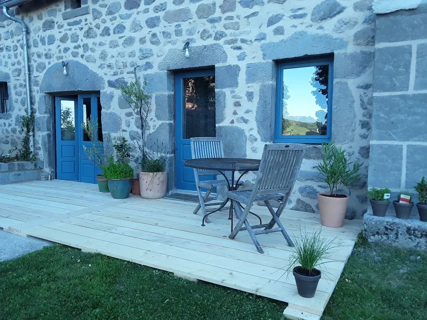 Charming bed and breakfast. - Image 1