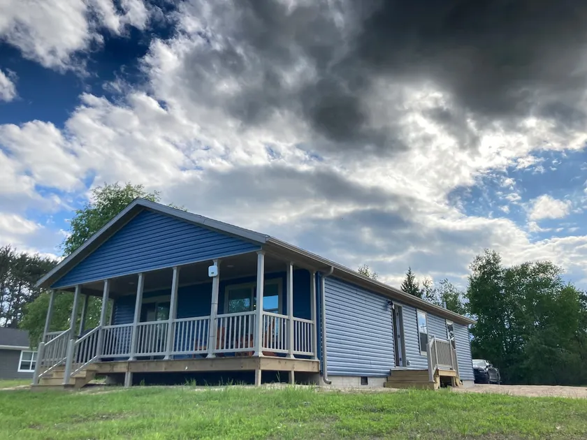 Birch Tree Cottage on Escanaba River - Image 1