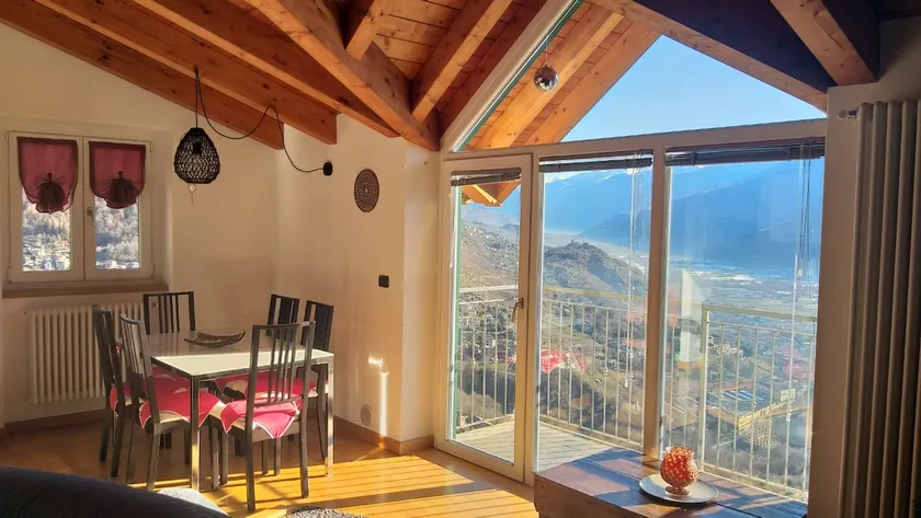Il Mandala Holiday Home, enchanting view, Sondrio - Image 1