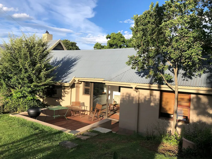 Cathkin Peak Cottage - Image 1