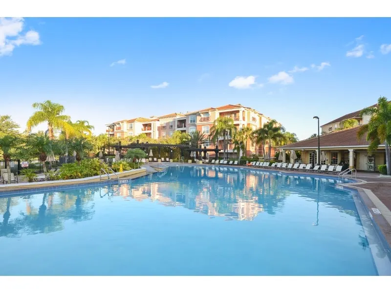 Large Space ★ Heated Pool ★ Close to Universal - Image 1