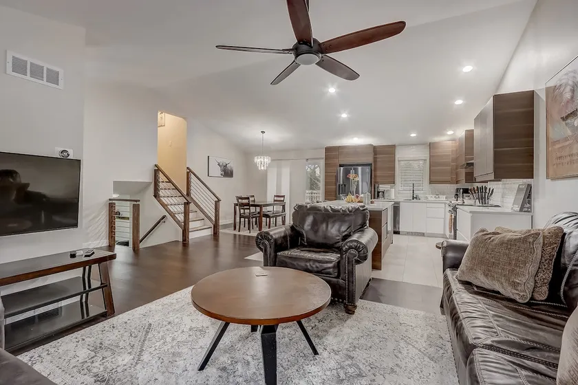 Luxurious & Spacious 4 BR Home w/o Cleaning Fees - Image 1