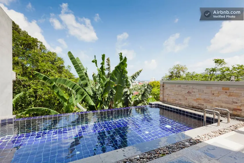 Coco B Beautiful villa with pool and sea view - Image 1