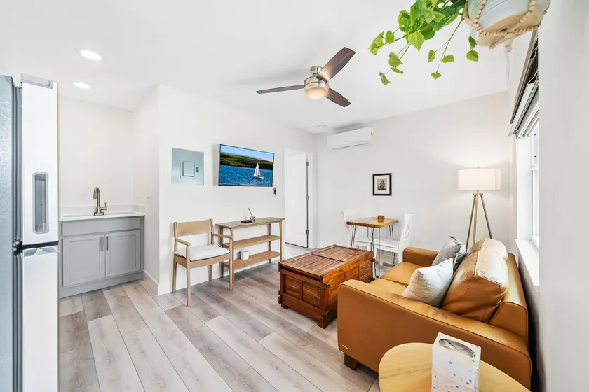 Modern 1bdrm Surf Shack in Cocoa Beach - Image 1