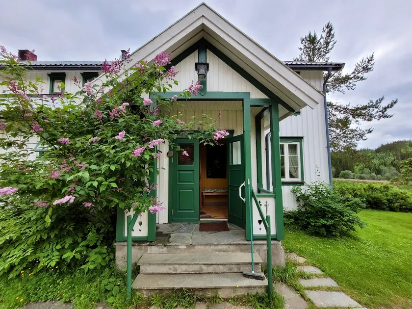 Rural apartment - Image 1