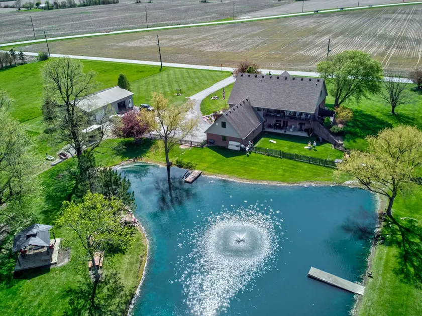 Peaceful 2BR Farm Stay - 10 Min To Grand Park - Image 1