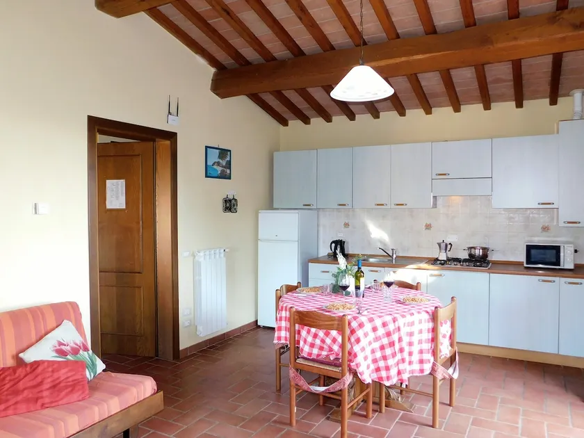 Apartment for 2+2 in farmhouse with swimming pool - Image 1