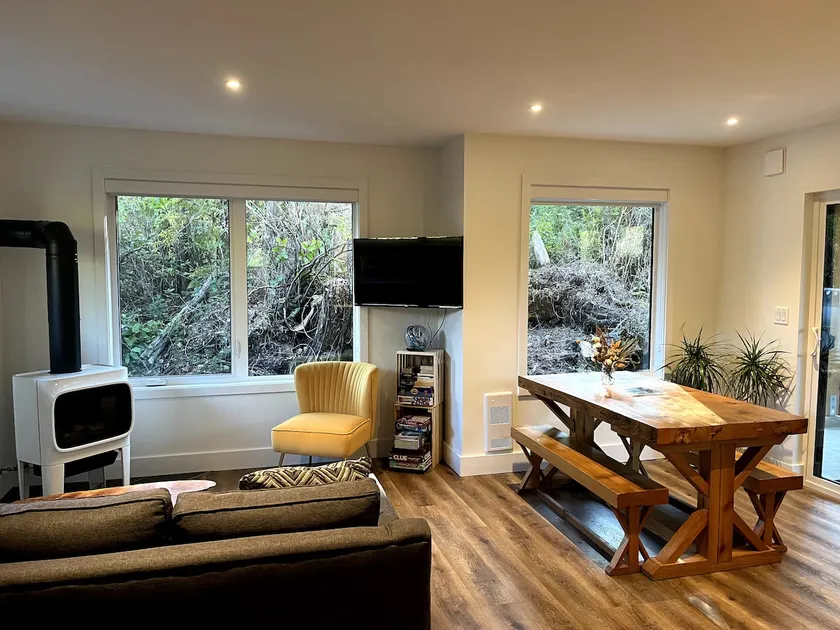 Built 2022: Goose Barnacle 2 Bedroom House - Image 1