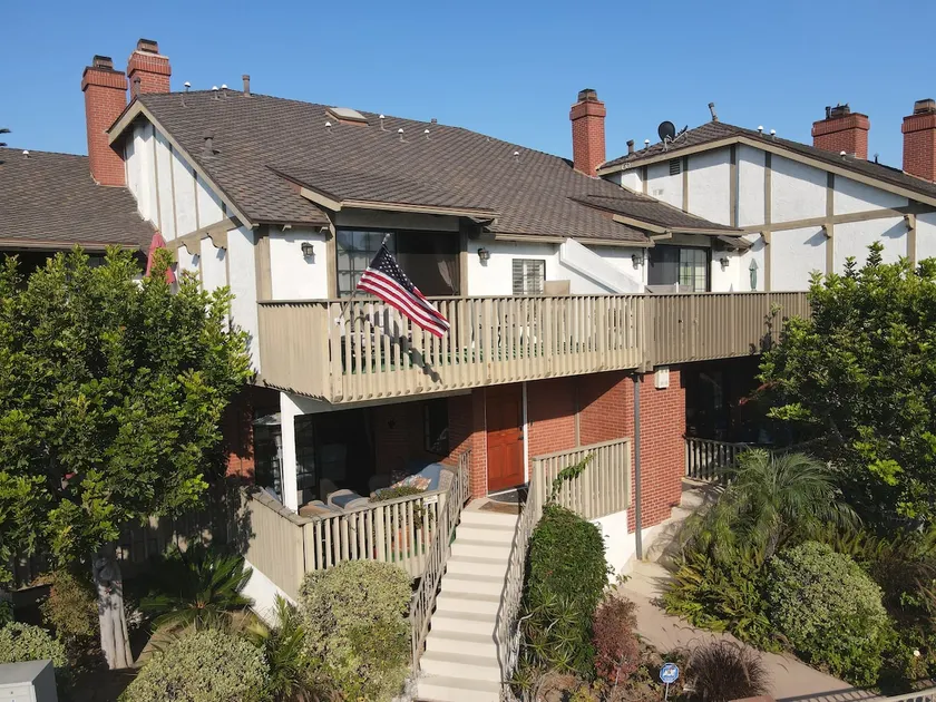 Redondo Beach House - Image 1