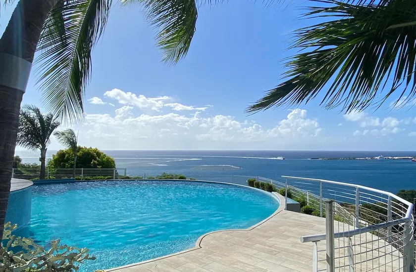 Luxury Residence 1 Bedroom / Pool / Gym - Image 1