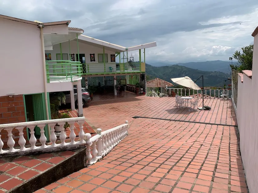 Villa Nina - Image 1