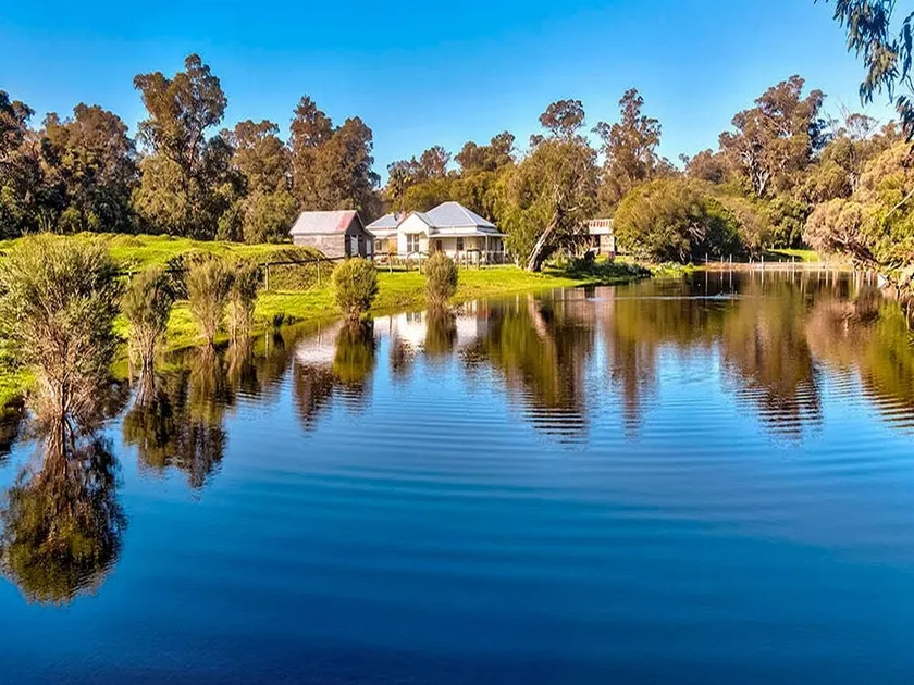 Secluded rural retreat in Southwest WA - Image 1
