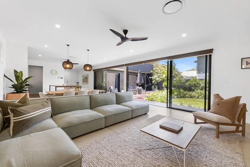 Stylish Home near Noosa & Peregian, walk to Beach - Image 1