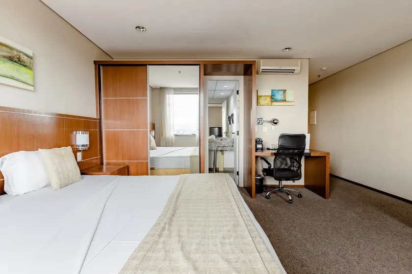 Spacious flat, with microwave, TV with internet ap1602 - Image 1