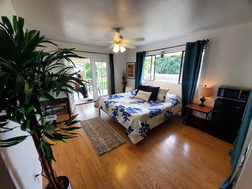 Gardenia Studio; Private, Close to Airport - Image 1