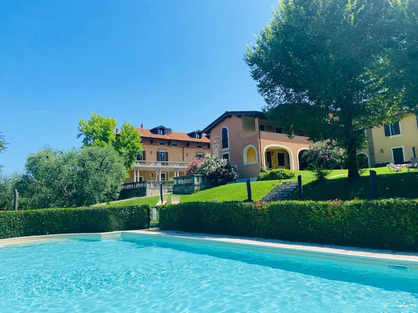 Villa Santa Caterina - Three-room apartment with lake view and frescoed ceiling - Image 1