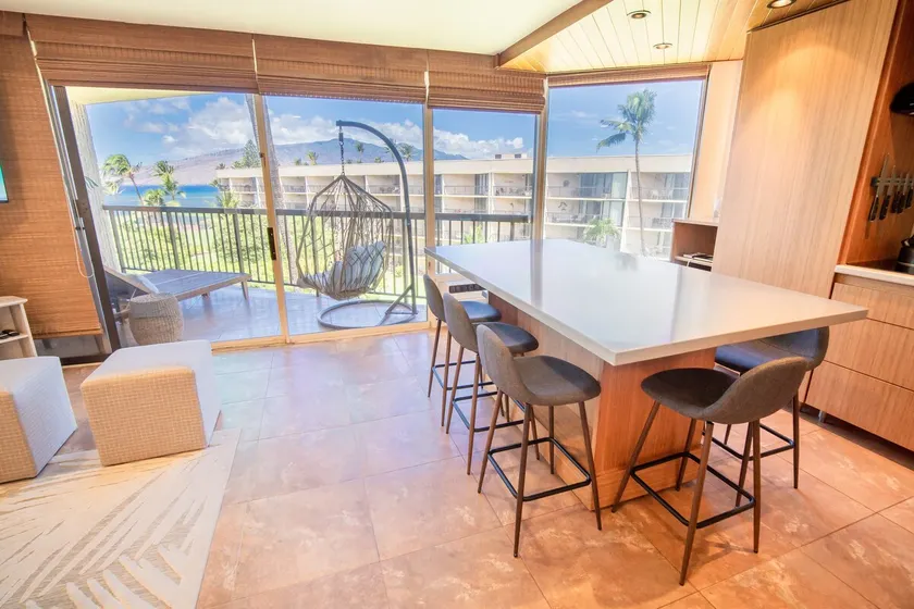 Bamboo Forest Getaway- Oceanfront, View & Pool! - Image 1