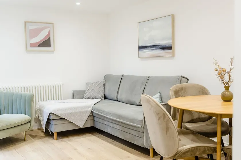 Cozy Broadstairs Hideaway - 1 min walk to beach - Image 1