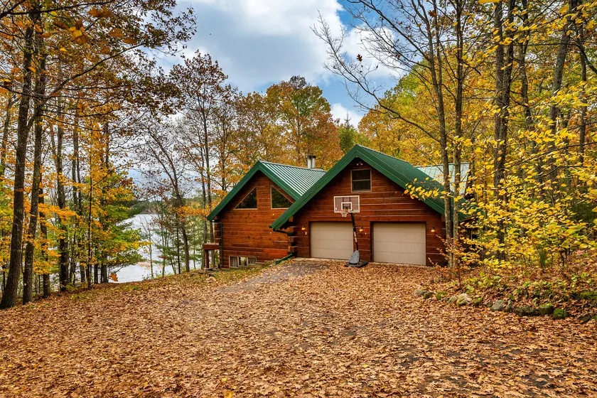 Serene SpiderLake Retreat Lakefront Cabin w/dock - Image 1