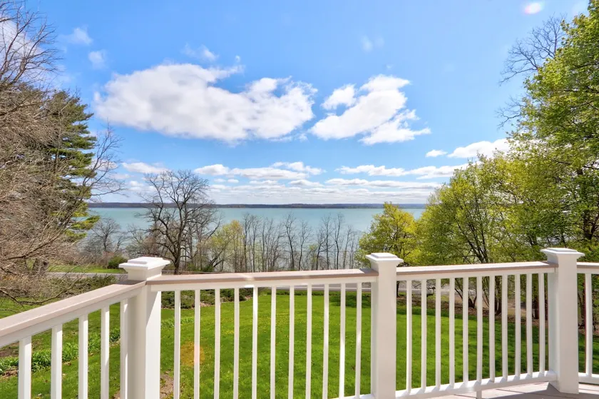 Cayuga Lake Escape! Private Dock on Wine Trail + Fire Pit. Great for Groups. - Image 1