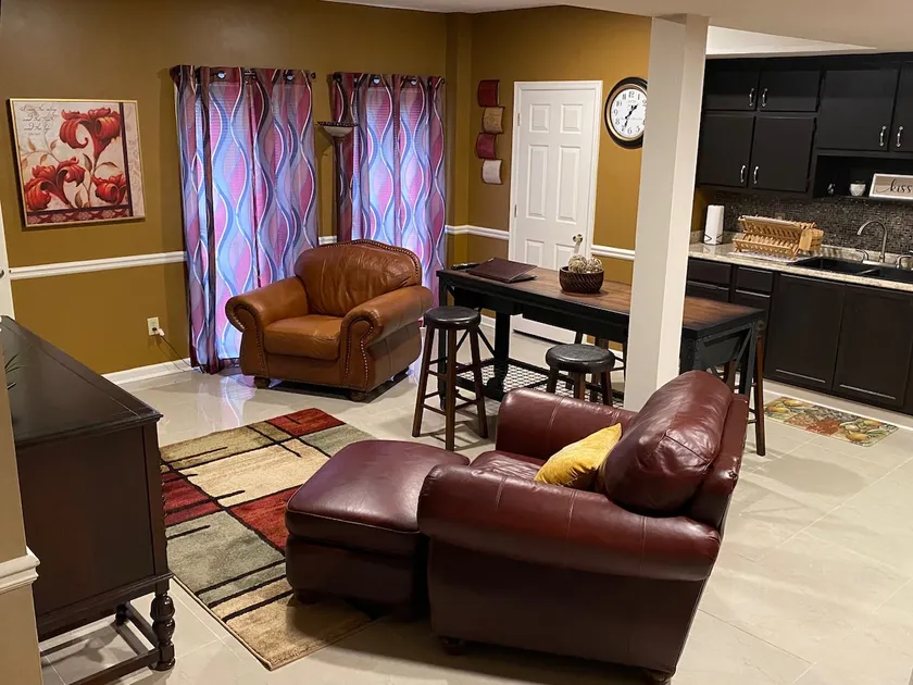Executive Suite Atlanta Motor Speedway-Discounted - Image 1