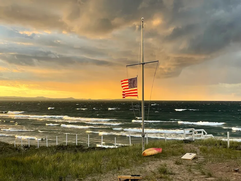 SeaWatch Beach House - Lake Superior Access - Image 1