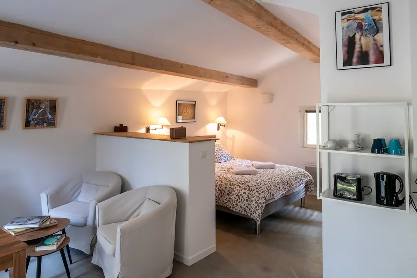 La Gramuse, lovely guest house in Ménerbes - Image 1