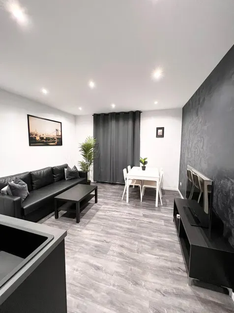 The New Yorker - Luxurious Accommodation 2/4 people - Image 1