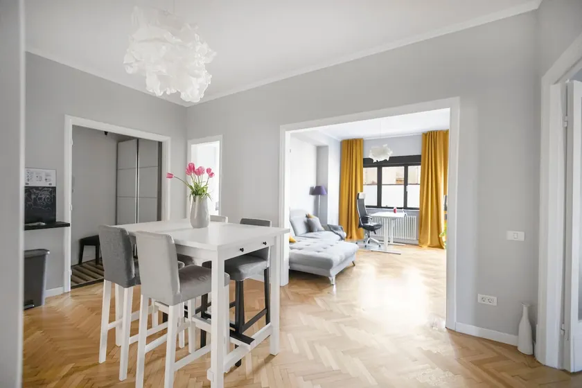 Deluxe Studio in the Center of Bucharest - Image 1