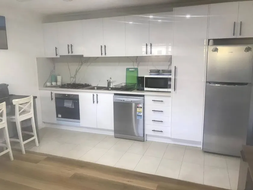 Oakleigh Private unit - Image 1