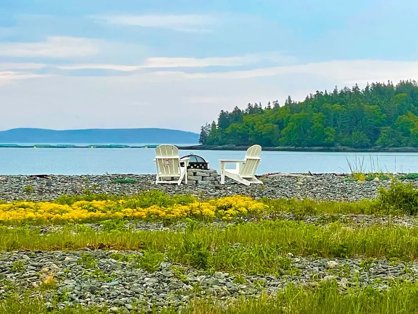 Oceanside cottage in remote location. Cottage 2 - Image 1