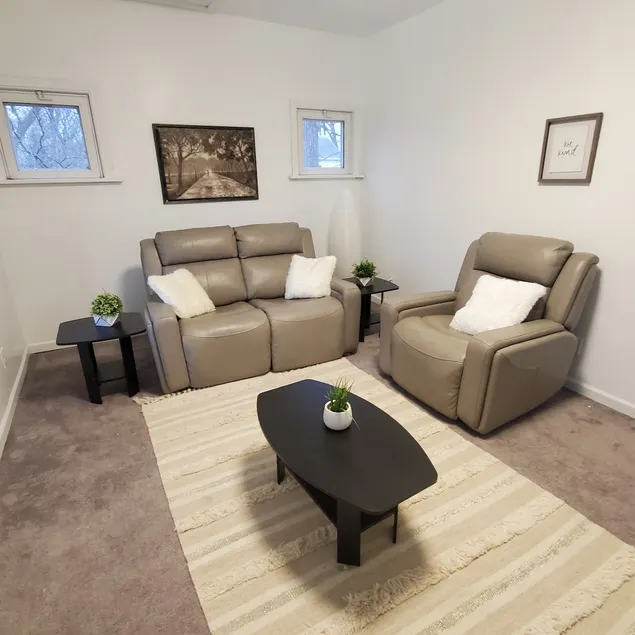 Spring Suite - Image 1