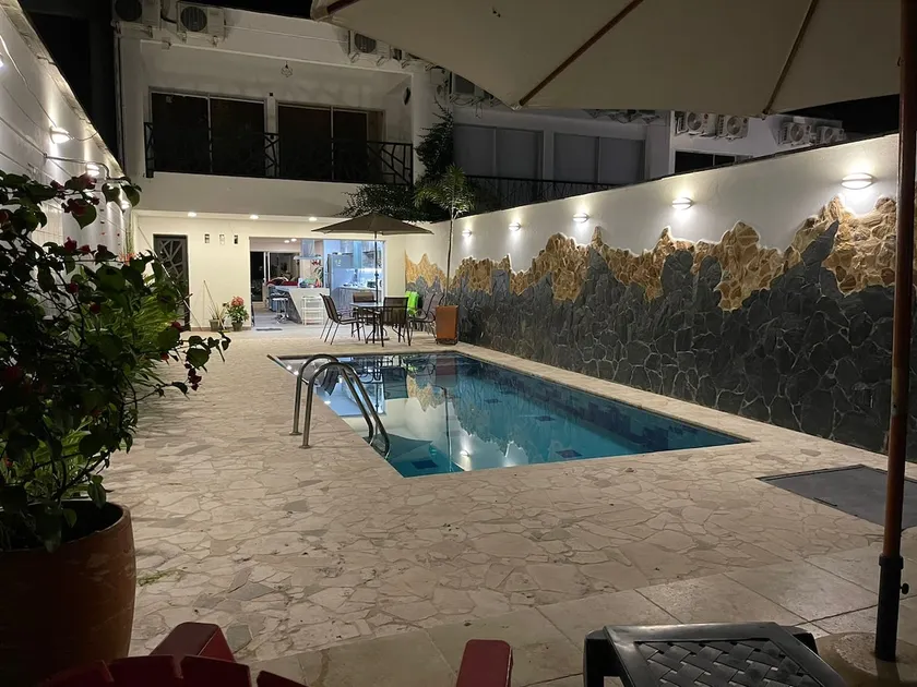Beautiful fully equipped house with pool - Image 1
