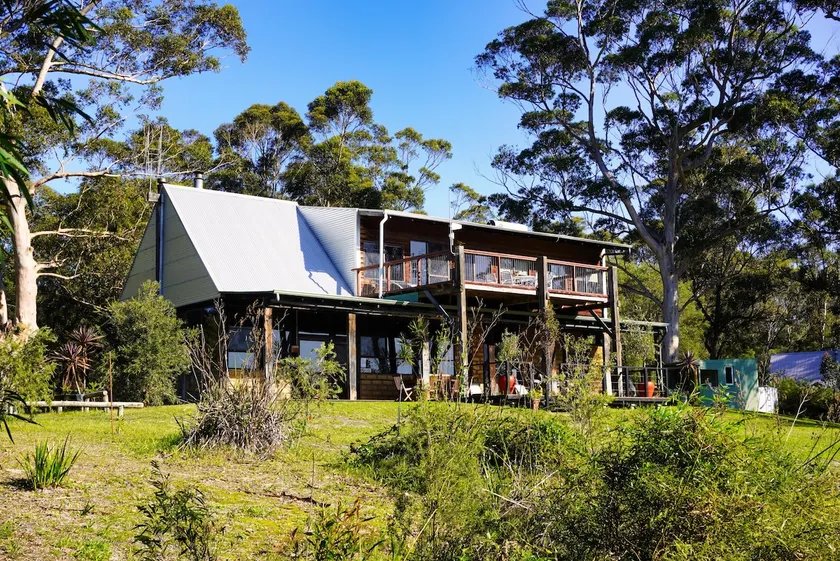 Wolfes Landing Eco Retreat - Image 1
