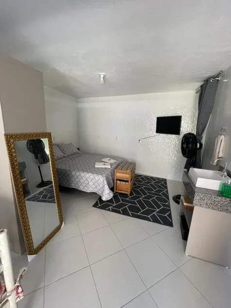 Studio apartment with bathroom and kitchen 01 - Image 1
