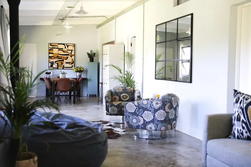 Nguni Place - a self-catering, modern apartment. - Image 1