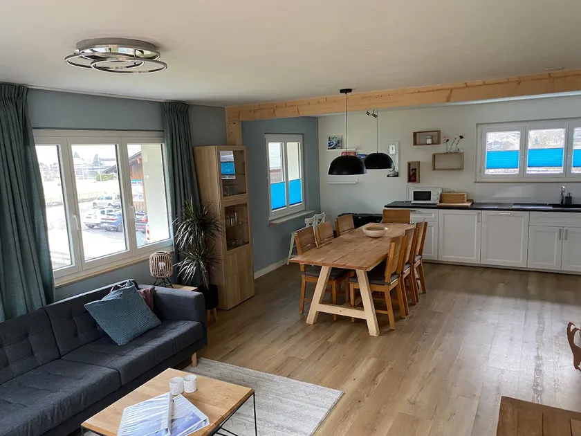 Spring Inn Apartment - Image 1
