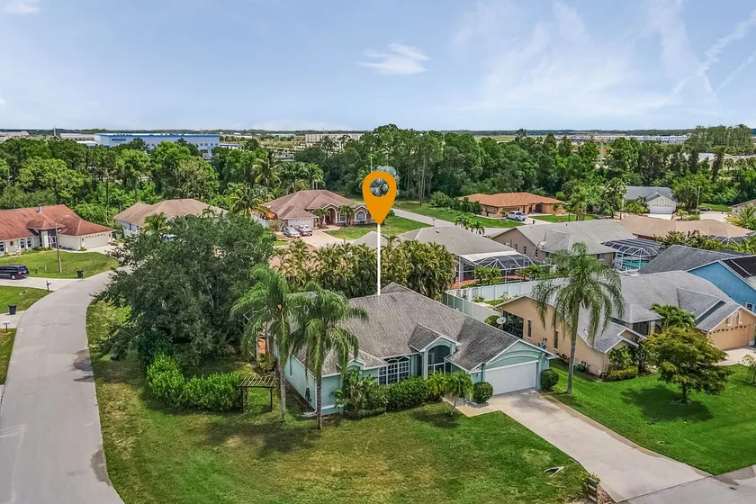 Caloosa Palms Lux Villa_Naples/SFM Beaches/FGCU - Image 1
