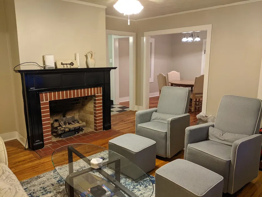 Charming Home with Sweeping Views of the MS River - Image 1