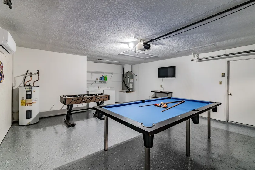 Entire House with Game Room in Lutz, Near Tampa and Wesley Chapel - Image 1